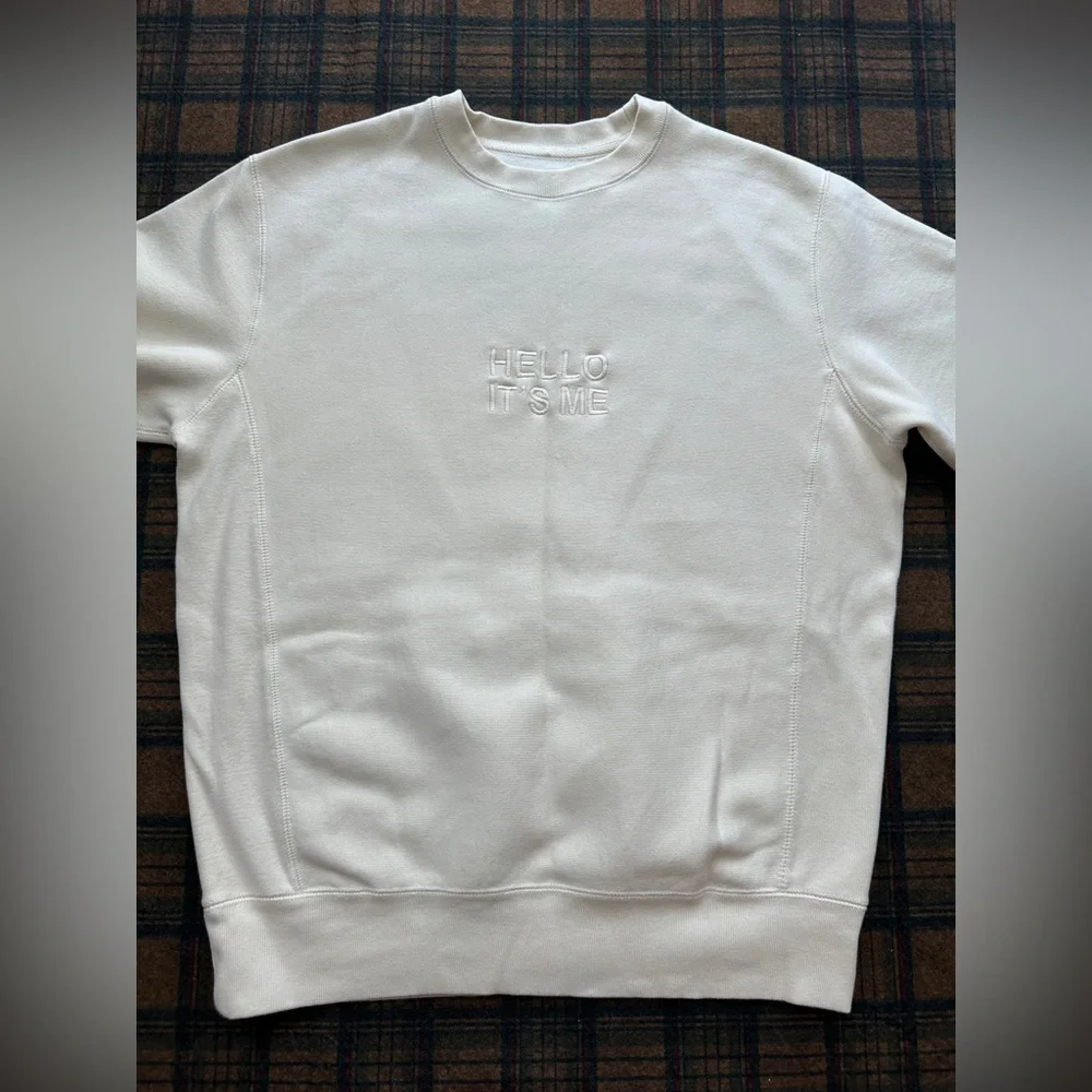 Adele “Hello It’s Me”‎ Sweater Concert Merch Hello by Adele Official small